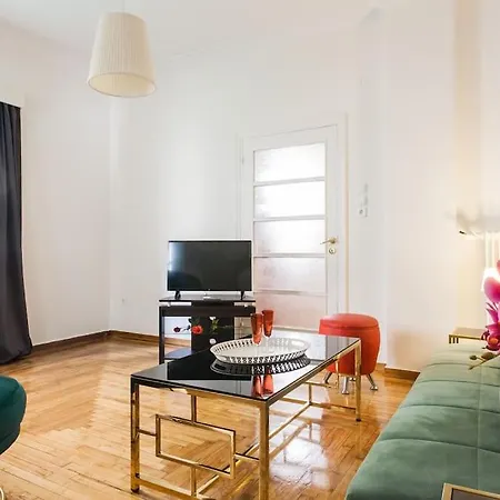 Amazing 3Bdr Apt With Unique Roof Garden In Plaka Athens Exterior photo