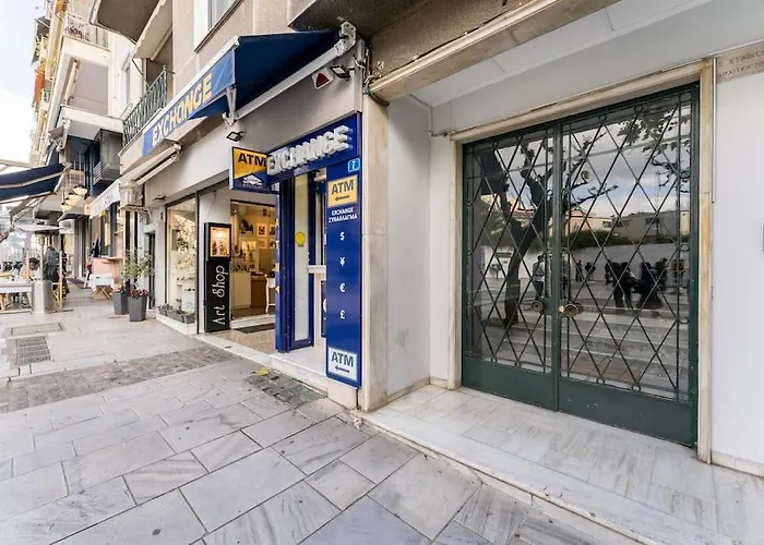 Amazing 3Bdr Apt With Unique Roof Garden In Plaka