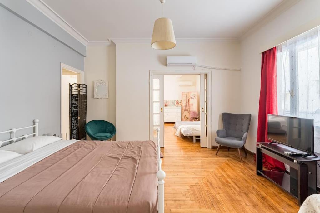Amazing 3bdr With Unique Roof Garden In Plaka Apartment