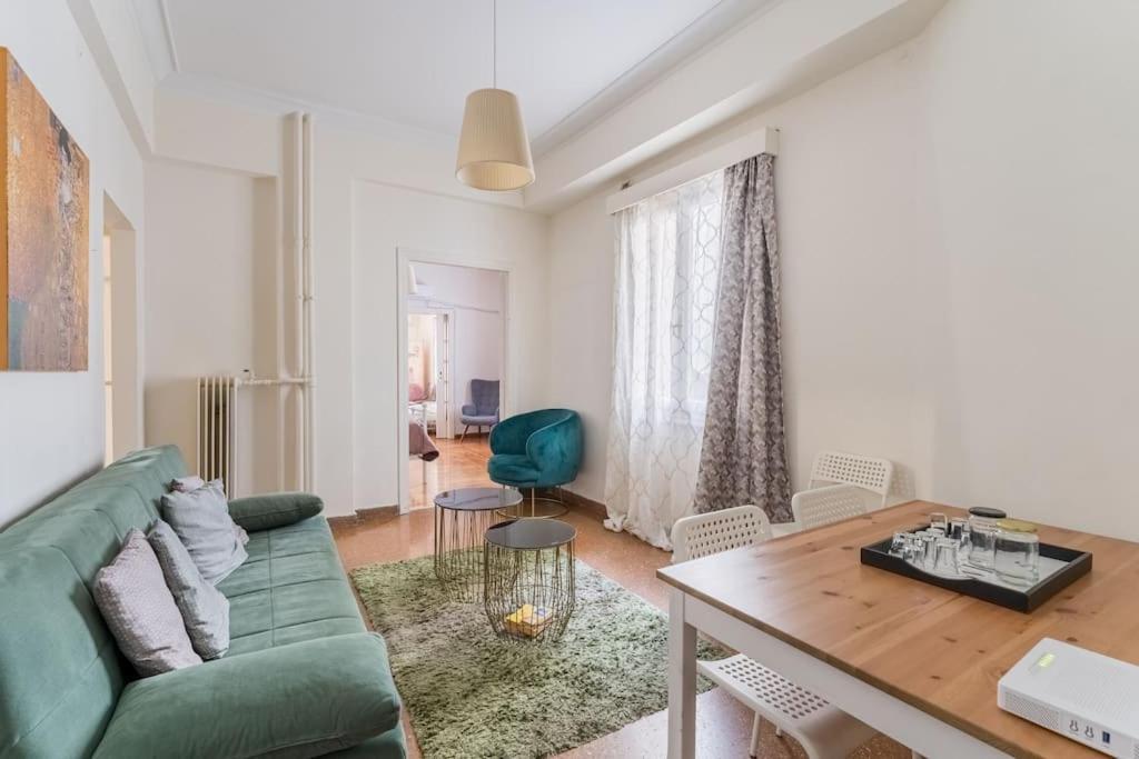 Amazing 3bdr With Unique Roof Garden In Plaka * Athens