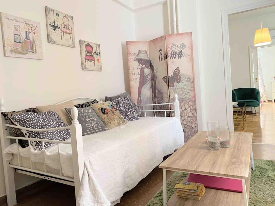 Amazing 3bdr With Unique Roof Garden In Plaka Athens