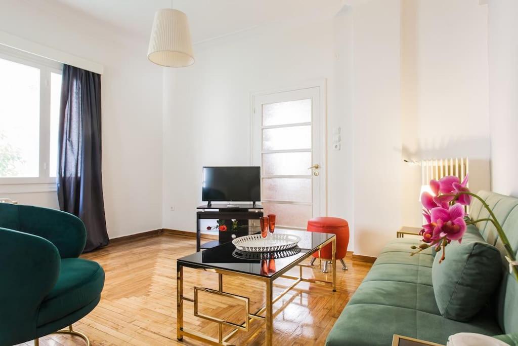 Apartment Amazing 3bdr With Unique Roof Garden In Plaka