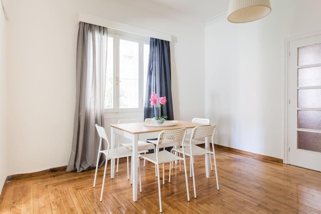 Apartment Amazing 3bdr With Unique Roof Garden In Plaka *
